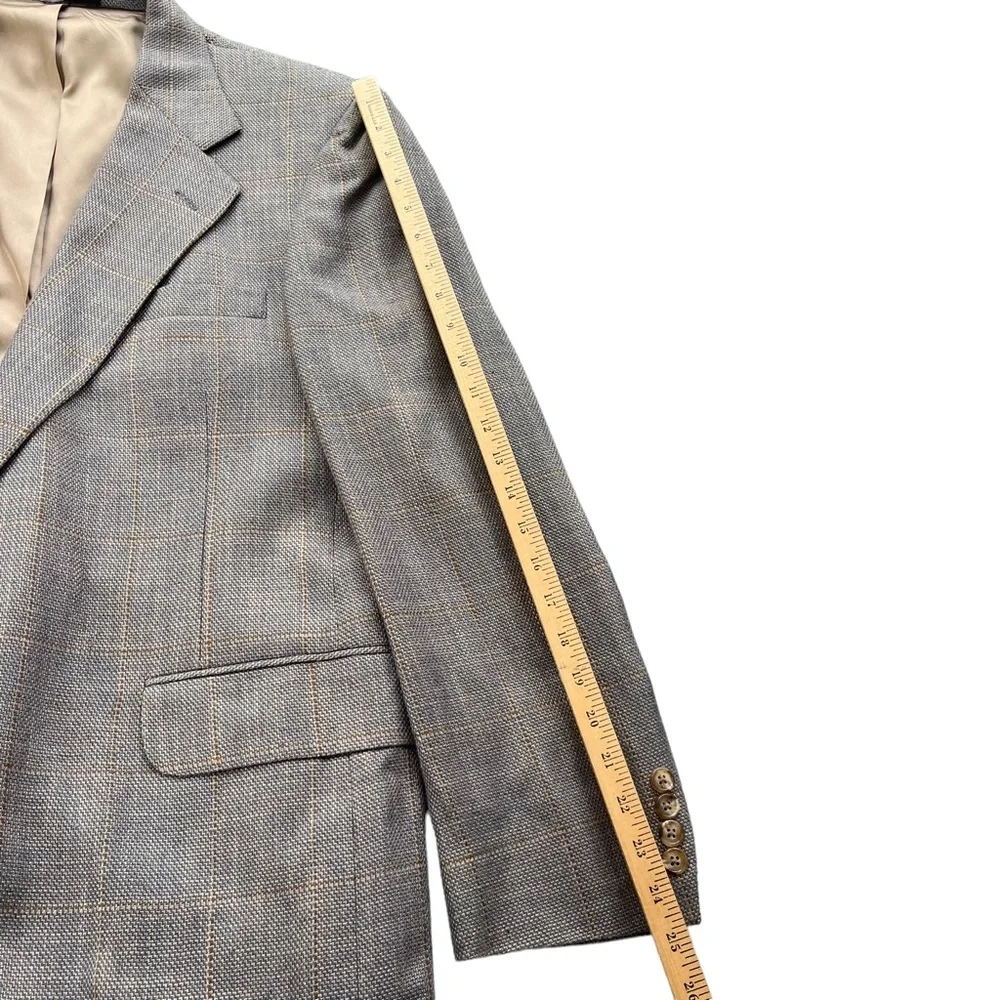 Bowdon Men’s Size 44R Gray Brown Tan‎ Plaid Single Breasted Button Blazer Jacket